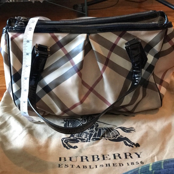 🛍 Burberry Satchel 🛍 - Picture 4 of 8